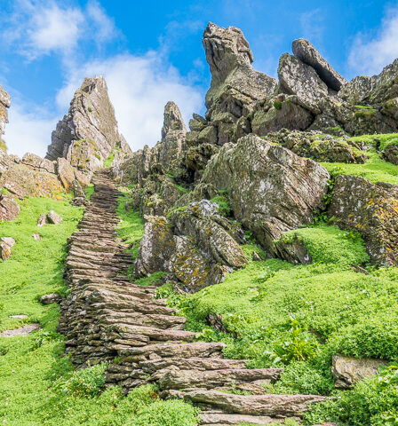 skellig-michael-star-wars-force-awakens-luke-island